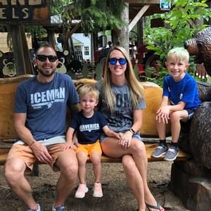 Meet your Posher, Sara